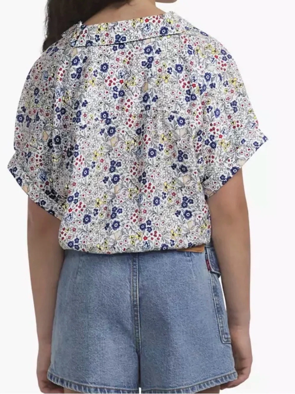 Levi’s Girls Blue/Red Floral Short Sleeve Button-Up Blouse - XL